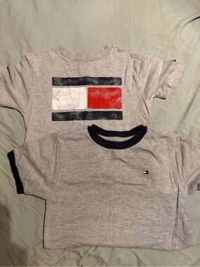 Tommy Hilfiger Kids Gray Short Sleeve Tees Size 7